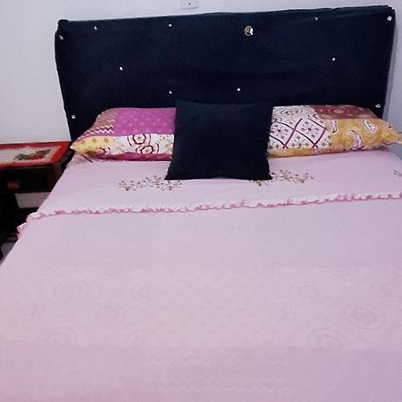Kitnet K1 Em Torres-Rs - Na Mais Bela Praia Gaucha - Cozinha - Banheiro - Ar Condicionado - Smart Tv 32' - Wi-Fi - Anfitria Superhost No Bnb 外观 照片