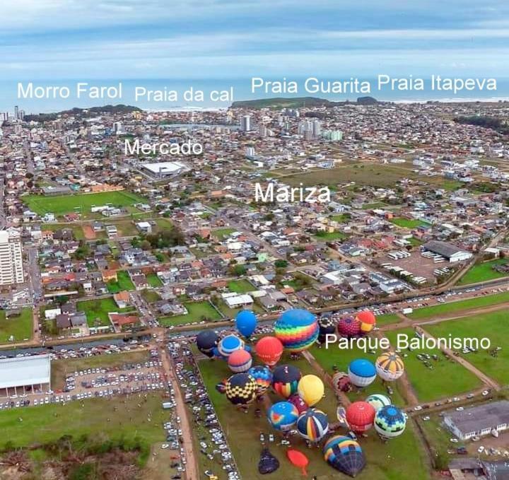 Kitnet K1 Em Torres-Rs - Na Mais Bela Praia Gaucha - Cozinha - Banheiro - Ar Condicionado - Smart Tv 32' - Wi-Fi - Anfitria Superhost No Bnb 外观 照片