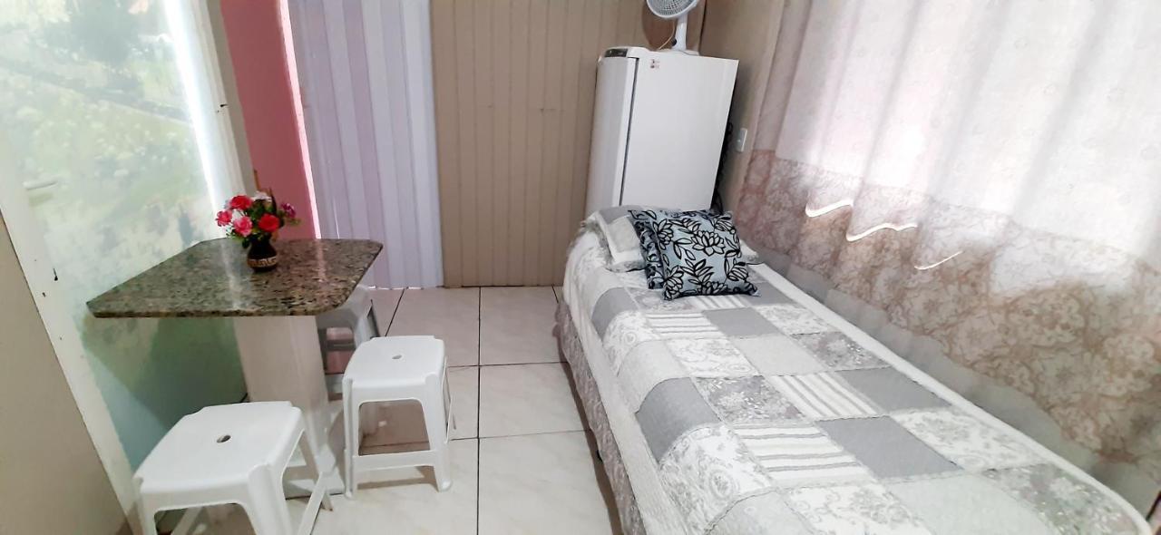 Kitnet K1 Em Torres-Rs - Na Mais Bela Praia Gaucha - Cozinha - Banheiro - Ar Condicionado - Smart Tv 32' - Wi-Fi - Anfitria Superhost No Bnb 外观 照片