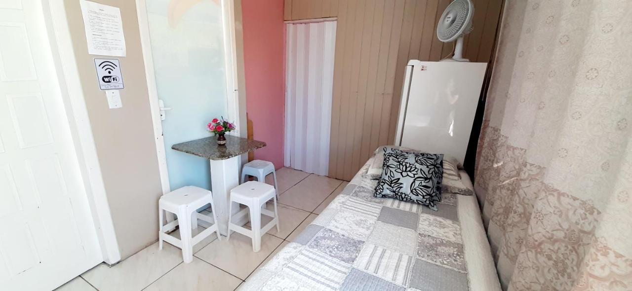 Kitnet K1 Em Torres-Rs - Na Mais Bela Praia Gaucha - Cozinha - Banheiro - Ar Condicionado - Smart Tv 32' - Wi-Fi - Anfitria Superhost No Bnb 外观 照片