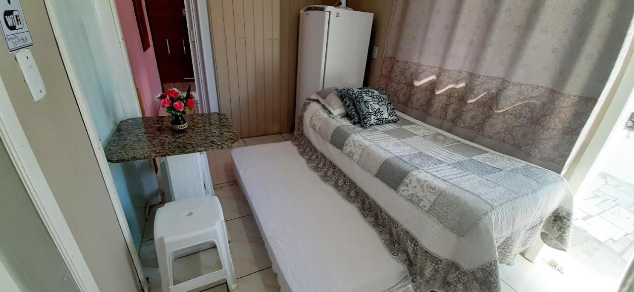 Kitnet K1 Em Torres-Rs - Na Mais Bela Praia Gaucha - Cozinha - Banheiro - Ar Condicionado - Smart Tv 32' - Wi-Fi - Anfitria Superhost No Bnb 外观 照片